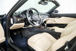 Imagen 11/50 de BMW Z4 sDrive23i (2009)