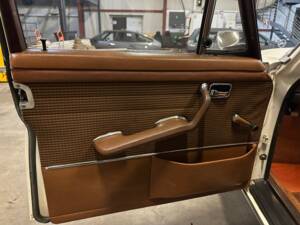 Imagen 16/58 de Mercedes-Benz 280 SE (1970)