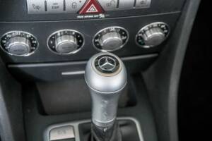 Immagine 36/50 di Mercedes-Benz SLK 200 Kompressor (2004)