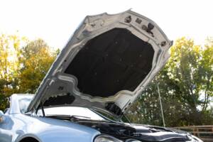 Image 35/50 of Mercedes-Benz SL 500 (2003)