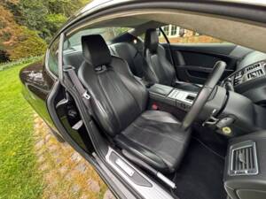 Afbeelding 27/30 van Aston Martin DB 9 (2007)