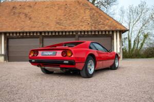 Image 19/42 of Ferrari 308 GTB (1976)