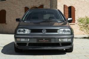 Obraz 3/37 pojazdu Volkswagen Golf III 1.6 (1997)