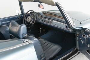 Bild 36/48 von Mercedes-Benz 280 SL (1968)