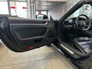 Bild 11/24 von Porsche 911 Carrera S (2019)