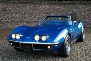 Image 7/50 of Chevrolet Corvette Stingray (1968)