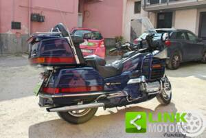 Image 3/10 of Honda DUMMY (2000)