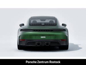 Image 7/14 of Porsche 911 Carrera GTS (1900)