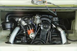 Image 33/47 of Volkswagen T1 minibus (1961)