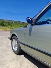 Image 7/50 de BMW 745i (1982)