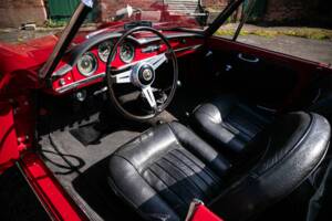 Image 2/46 of Alfa Romeo 2000 Spider (1960)