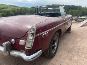 Bild 1/50 von MG MGB (1972)