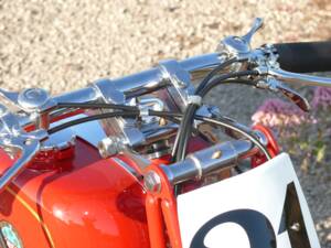 Image 24/50 of Benelli DUMMY (1930)