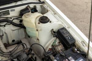 Bild 16/37 von Toyota Corolla GT (1986)