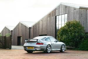 Bild 6/25 von Porsche 911 GT2 (2003)