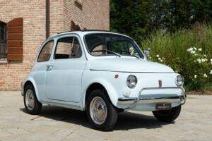 Image 2/47 of FIAT 500 L (1971)