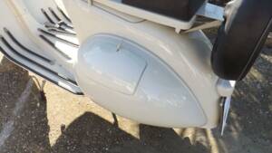 Bild 16/50 von Piaggio Vespa 150 (1956)