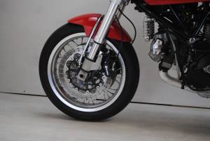 Image 4/23 de Ducati DUMMY (2006)