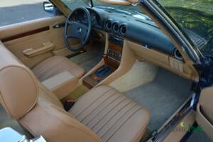 Image 39/50 de Mercedes-Benz 380 SL (1982)