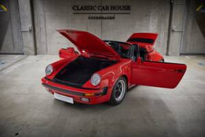 Immagine 11/96 di Porsche 911 Speedster 3.2 (1989)