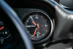 Immagine 31/41 di Porsche 911 Carrera 3.2 (1988)