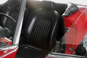Immagine 22/47 di Alfa Romeo 1300 Spider Junior (1969)