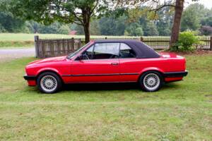 Imagen 4/26 de BMW 318i (1992)