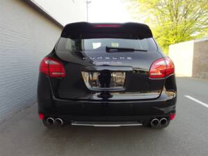 Imagen 8/97 de Porsche Cayenne Turbo (2011)
