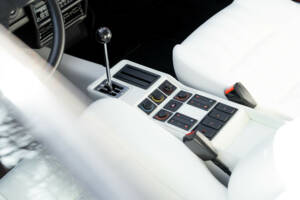 Bild 22/38 von Ferrari 208 GTB Turbo (1987)