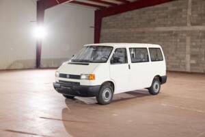 Image 1/56 of Volkswagen T4 Kombi 2.0 (1998)