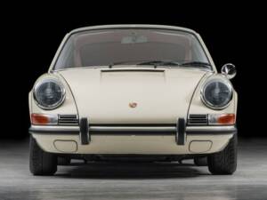 Image 3/8 de Porsche 911 2.2 S (1969)