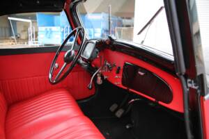 Immagine 24/45 di Citroën Traction Avant 11 BL (1952)