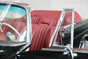 Image 25/50 of Mercedes-Benz 220 SE b (1962)