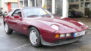 Image 1/18 of Porsche 928 S (1982)