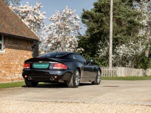 Bild 3/65 von Aston Martin V12 Vanquish S (2007)
