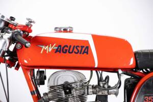 Image 26/50 of MV Agusta 350 S (1972)