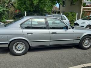 Bild 5/8 von BMW 525i (1993)