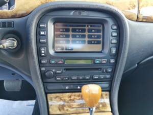 Bild 12/47 von Jaguar S-Type 2.5 V6 (2005)