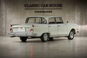 Image 24/96 de Borgward P 100 2.3 Litre (1960)