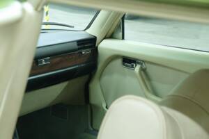 Image 32/50 de Mercedes-Benz 450 SEL 6,9 (1976)