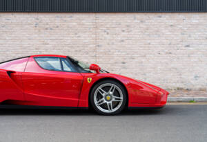 Image 10/29 of Ferrari Enzo Ferrari (2002)