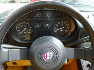 Bild 18/30 von Alfa Romeo 2.0 Spider (1993)