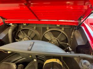 Image 13/59 of Ferrari 328 GTS (1988)