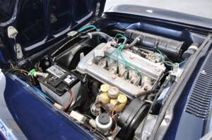Bild 11/30 von Alfa Romeo Giulia GT 1300 Junior (1971)