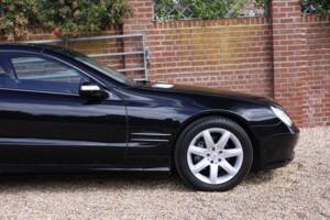 Image 28/50 de Mercedes-Benz SL 350 (2004)