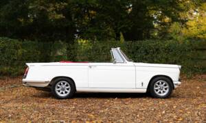 Image 2/50 of Triumph Herald 1200 (1967)