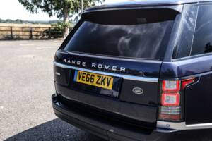 Immagine 10/30 di Land Rover Range Rover Autobiography SDV8 (2016)