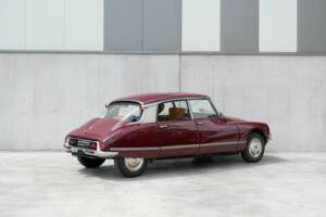 Immagine 6/34 di Citroën ID 19 (1968)