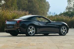 Afbeelding 6/50 van Ferrari California (2010)