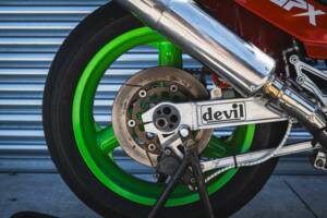Image 47/50 of Kawasaki GPX 750R (1987)